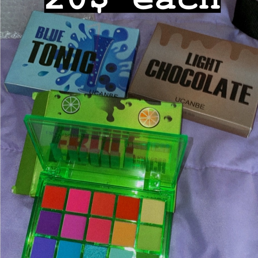 UCANBE Colorful Eyeshadow Palette